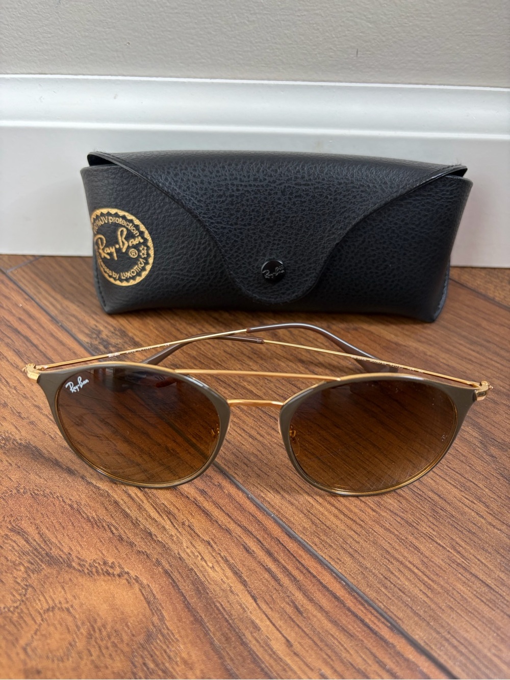Ray-Ban Gold Frame Brown Lens Sunglasses with Double Bridge
